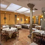 Restaurante Puerta Del Alcazar Pensionat Ávila