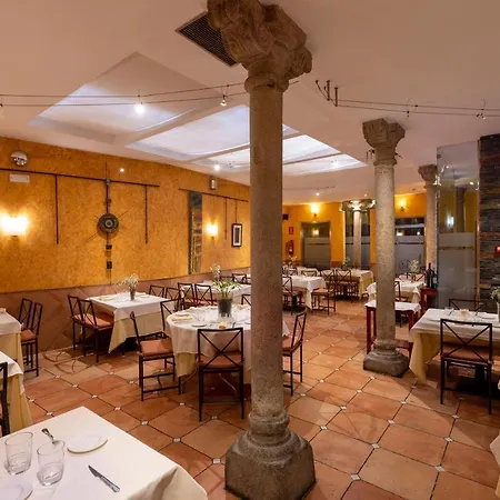 Restaurante Puerta Del Alcazar Guest house Avila
