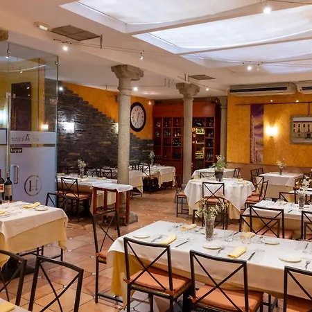 Guest house Restaurante Puerta Del Alcazar