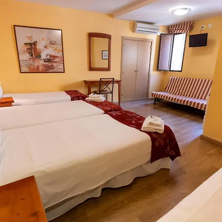 Restaurante Puerta Del Alcazar Guest house 3*