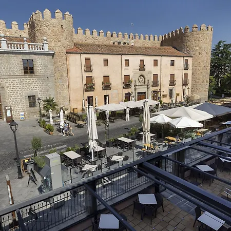 Restaurante Puerta Del Alcazar 2* Ávila