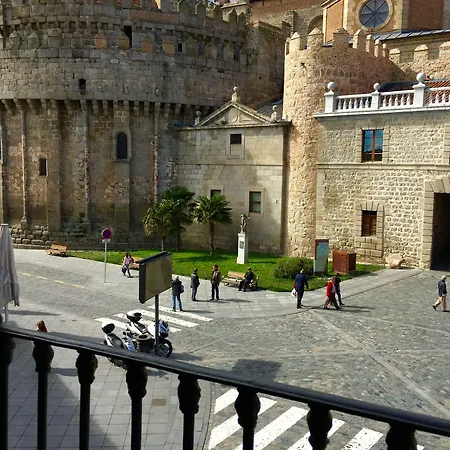 Restaurante Puerta Del Alcazar 3* Avila