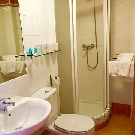 Vendégház Restaurante Puerta Del Alcazar Ávila