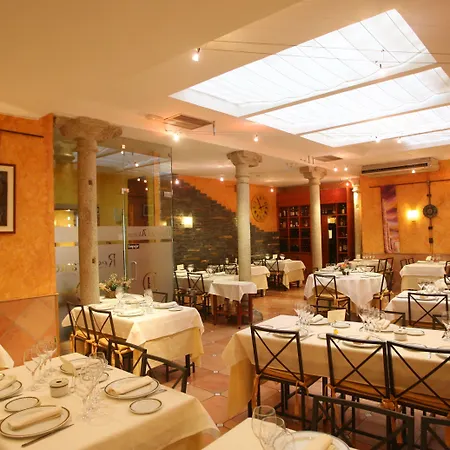 Restaurante Puerta Del Alcazar Avila