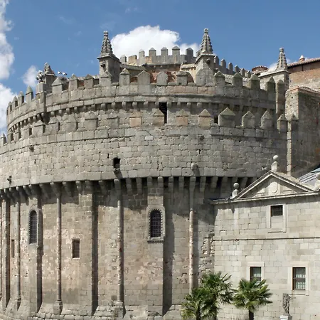 Restaurante Puerta Del Alcazar Vendégház 3*