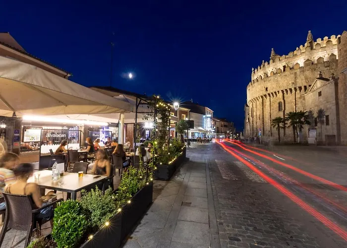 Restaurante Puerta Del Alcazar 3* Ávila