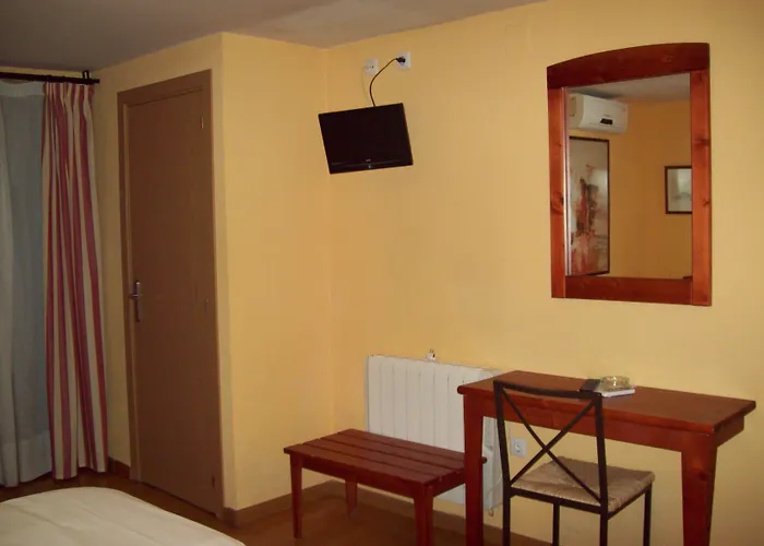 阿卡萨之门旅馆及餐厅 招待所