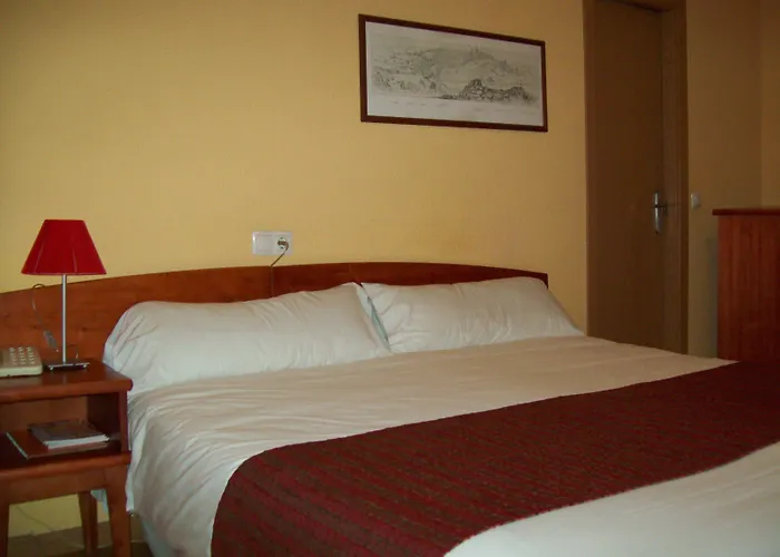 阿卡萨之门旅馆及餐厅 招待所 3*