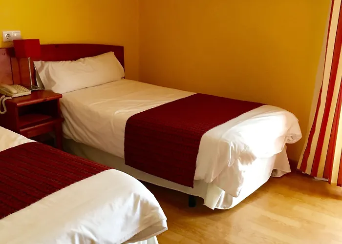 阿卡萨之门旅馆及餐厅 招待所 3*