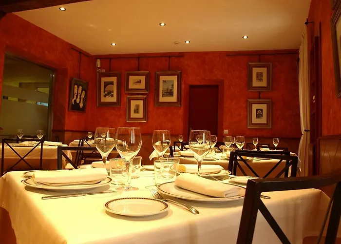 Restaurante Puerta Del Alcazar 3*